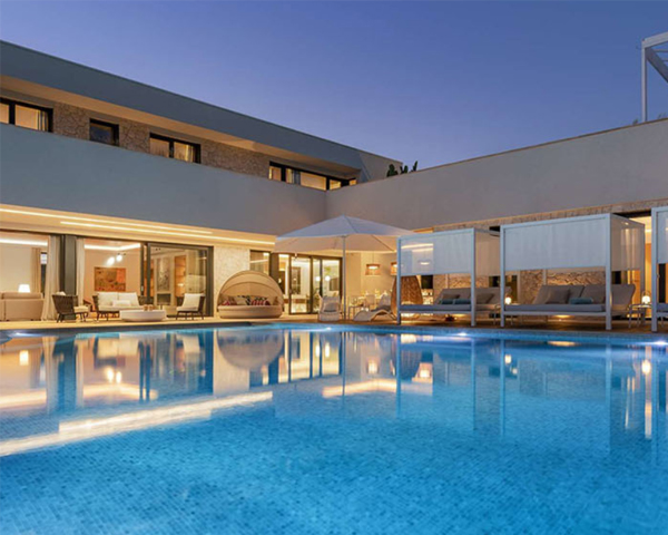 上海外贸网站定制大概费用是多少？